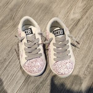 EUC CCDB Girls Sz 24/70 Sparkle Skareboarding Sneakers